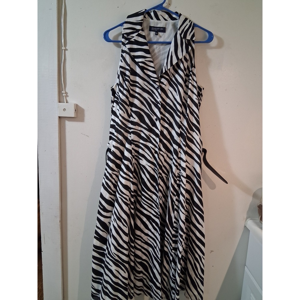 Jones New York Signature Zebra Print Sleeveless Belted Midi Shirt Dress Size 10